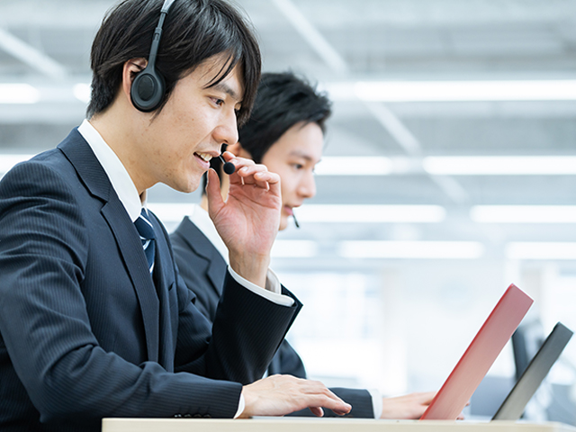 オンライン中心のご案内でコストを削減